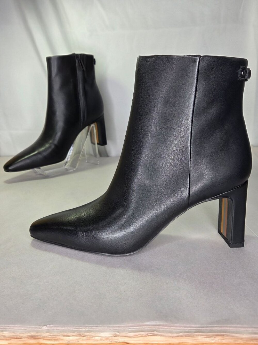 Sam Edelman Saige Zipper Leather Booties Black 7 - Picture 2 of 6